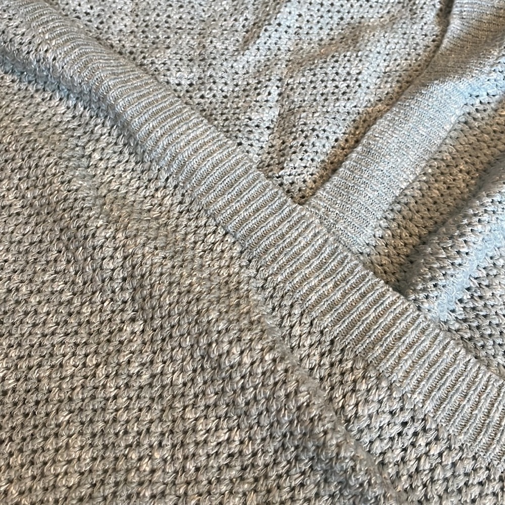 Express sweater - Picture 3 of 4